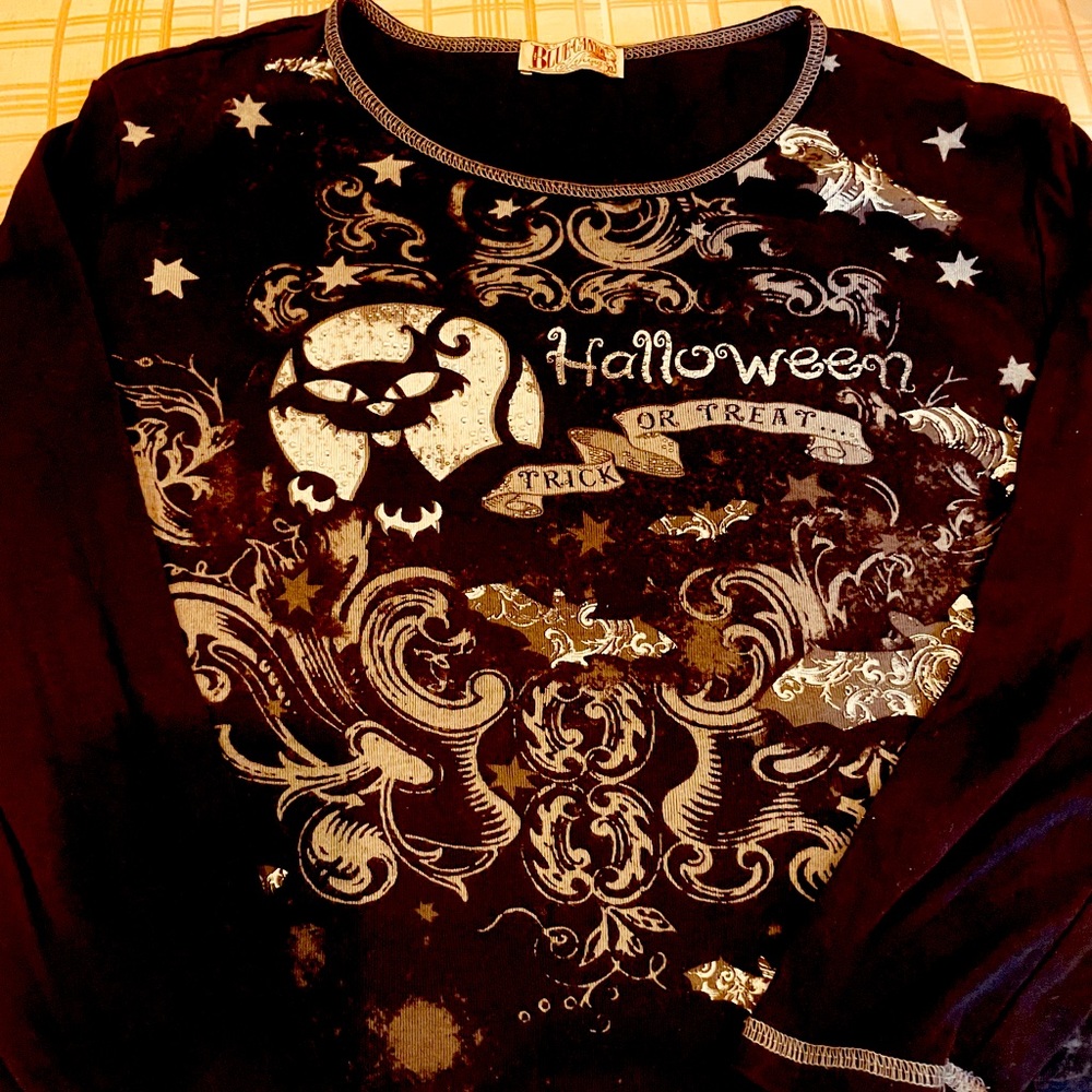 Vintage Y2K Tuscan Mom Graphic Halloween Shirt